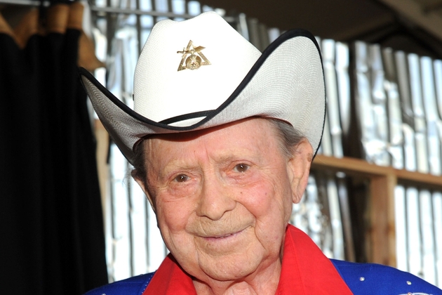 Country Legend Little Jimmy Dickens Dead At 94 Elmore Magazine