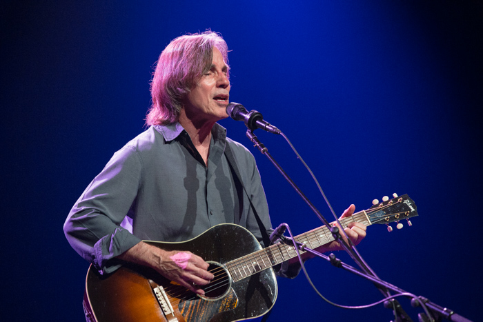 Jackson Browne / Toyota Oakdale Theatre / Wallingford, CT – Elmore Magazine